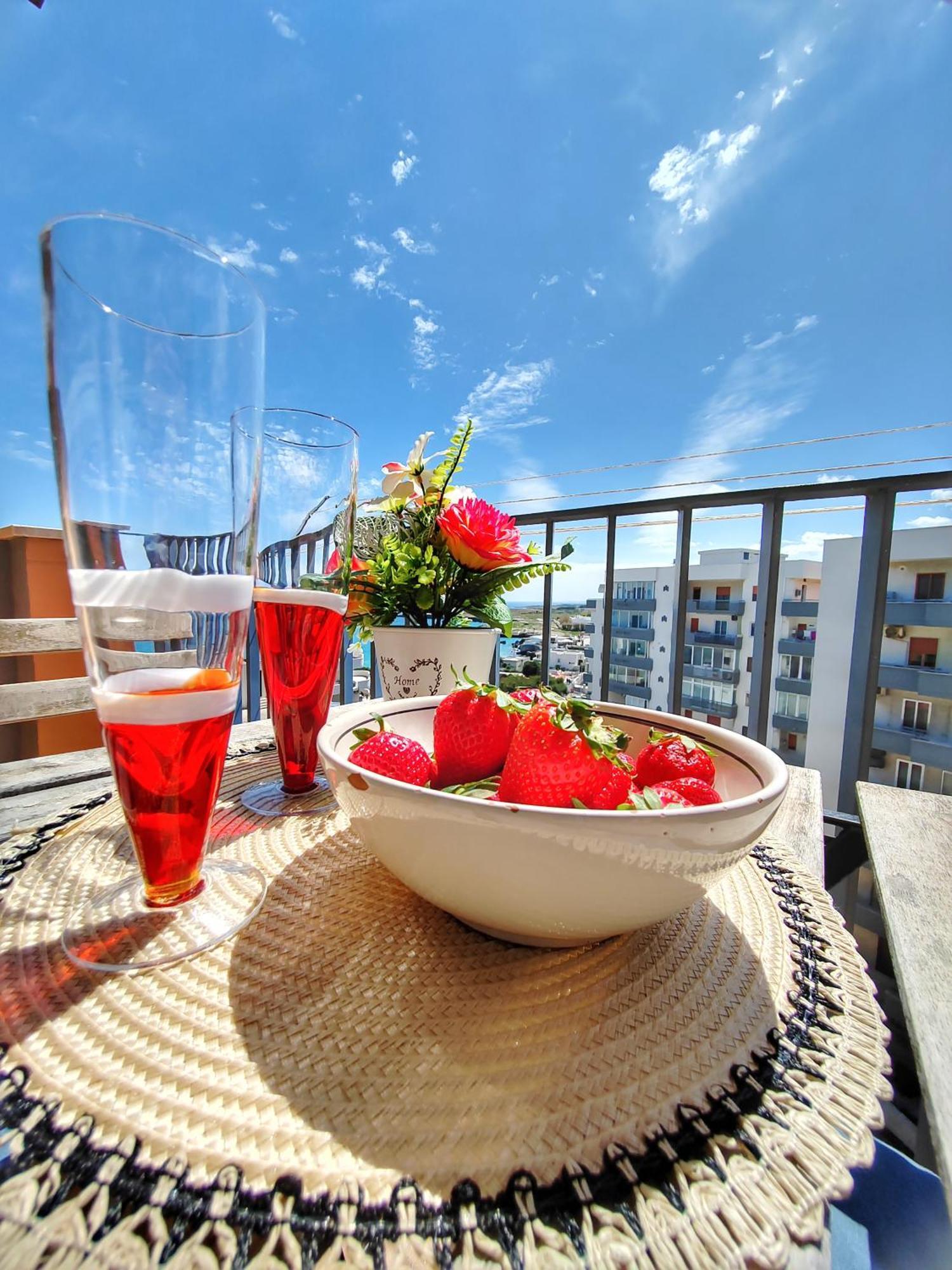 Apartamento Dimora Sea View Monopoli Exterior foto