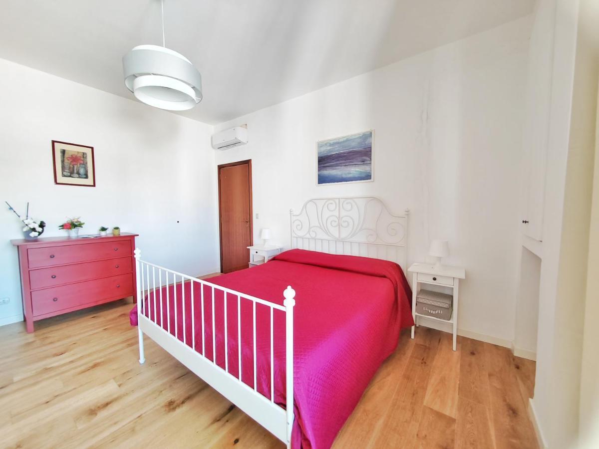 Apartamento Dimora Sea View Monopoli Exterior foto