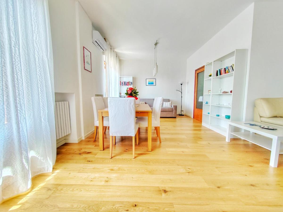 Apartamento Dimora Sea View Monopoli Exterior foto