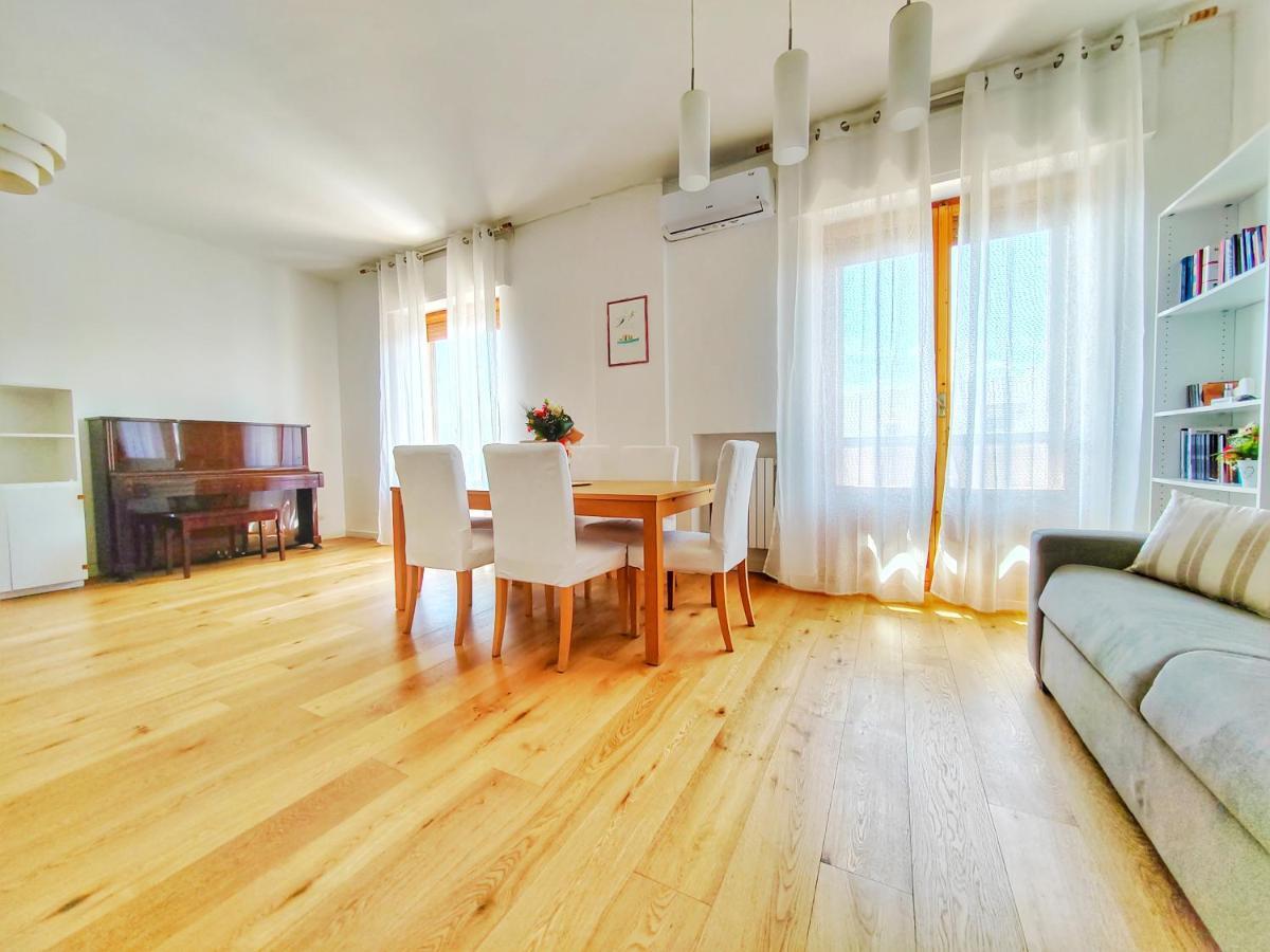 Apartamento Dimora Sea View Monopoli Exterior foto