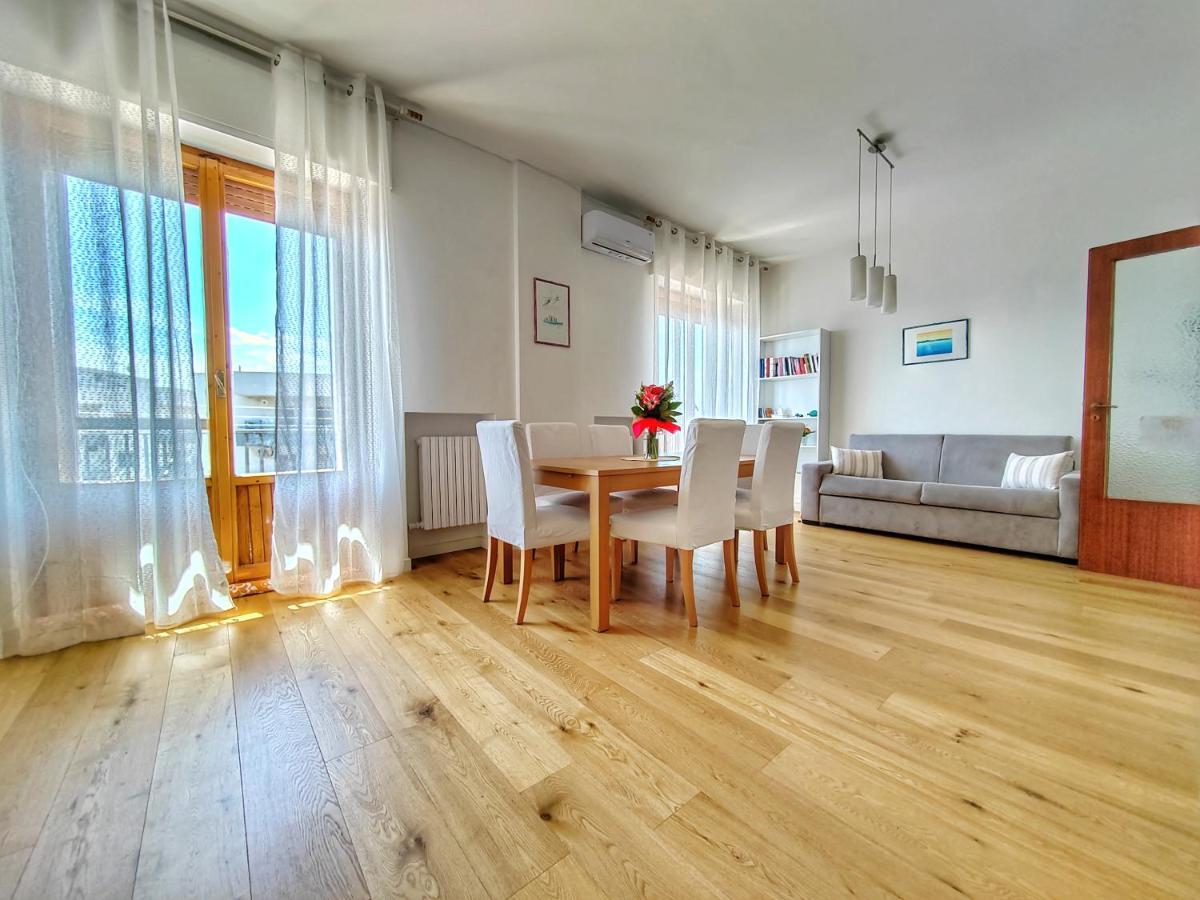 Apartamento Dimora Sea View Monopoli Exterior foto
